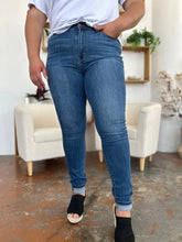 Load image into Gallery viewer, 1332988b-9c50-41bf-97be-5eaba9890453-Max
