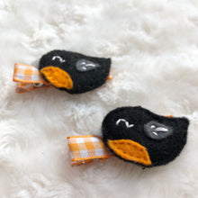 Load image into Gallery viewer, Oriole Hair Clip
