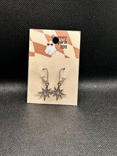 Load image into Gallery viewer, Silver starburst latch earrings
