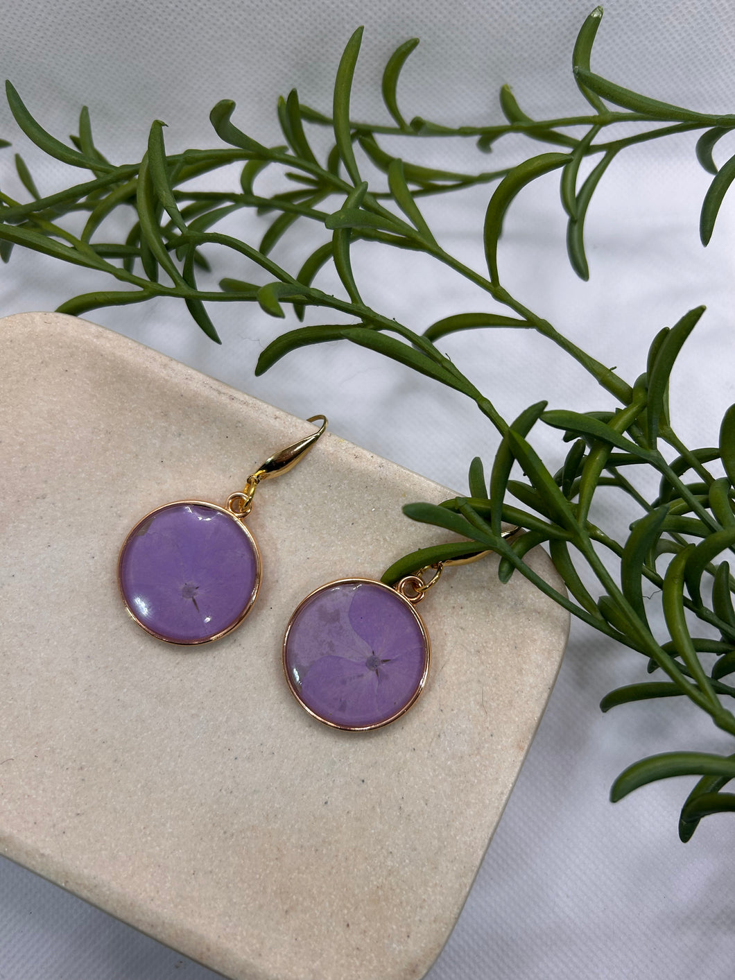 Gold frame fired purple hydrangea dangle earrings